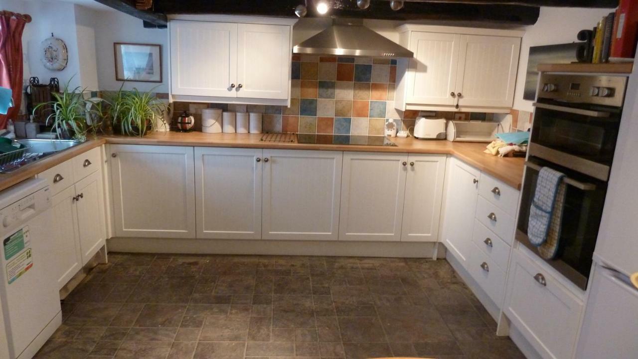 Topheavy Cottage Mevagissey Extérieur photo
