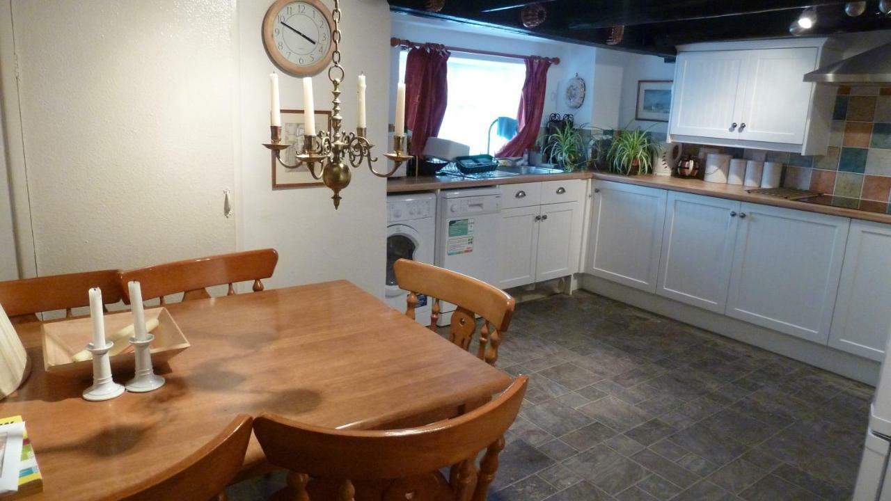 Topheavy Cottage Mevagissey Extérieur photo